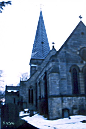 Ryton, Holy Cross